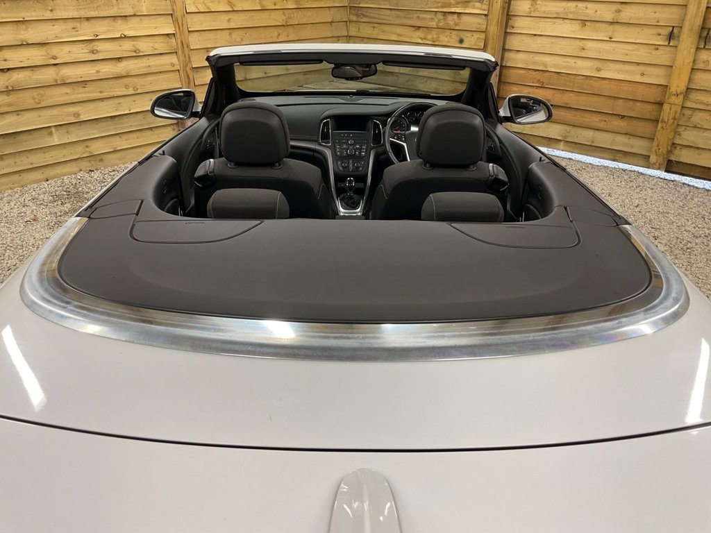 Used Vauxhall Cascada 2016 for sale - 76235648: Photo 23