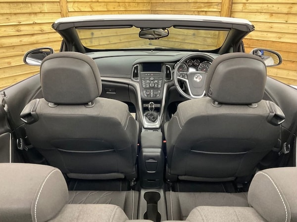 Used Vauxhall Cascada 2016 for sale - 76235648: Photo 24