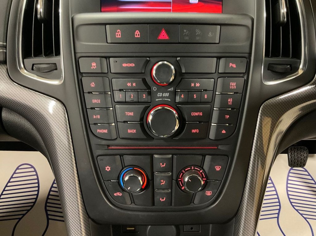 Used Vauxhall Cascada 2016 for sale - 76235648: Photo 38