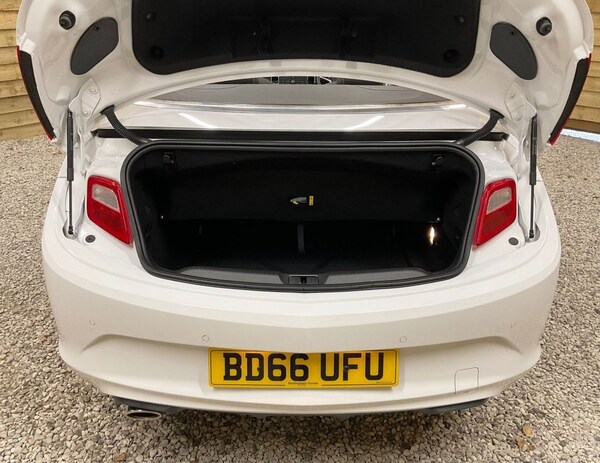 Used Vauxhall Cascada 2016 for sale - 76235648: Photo 49