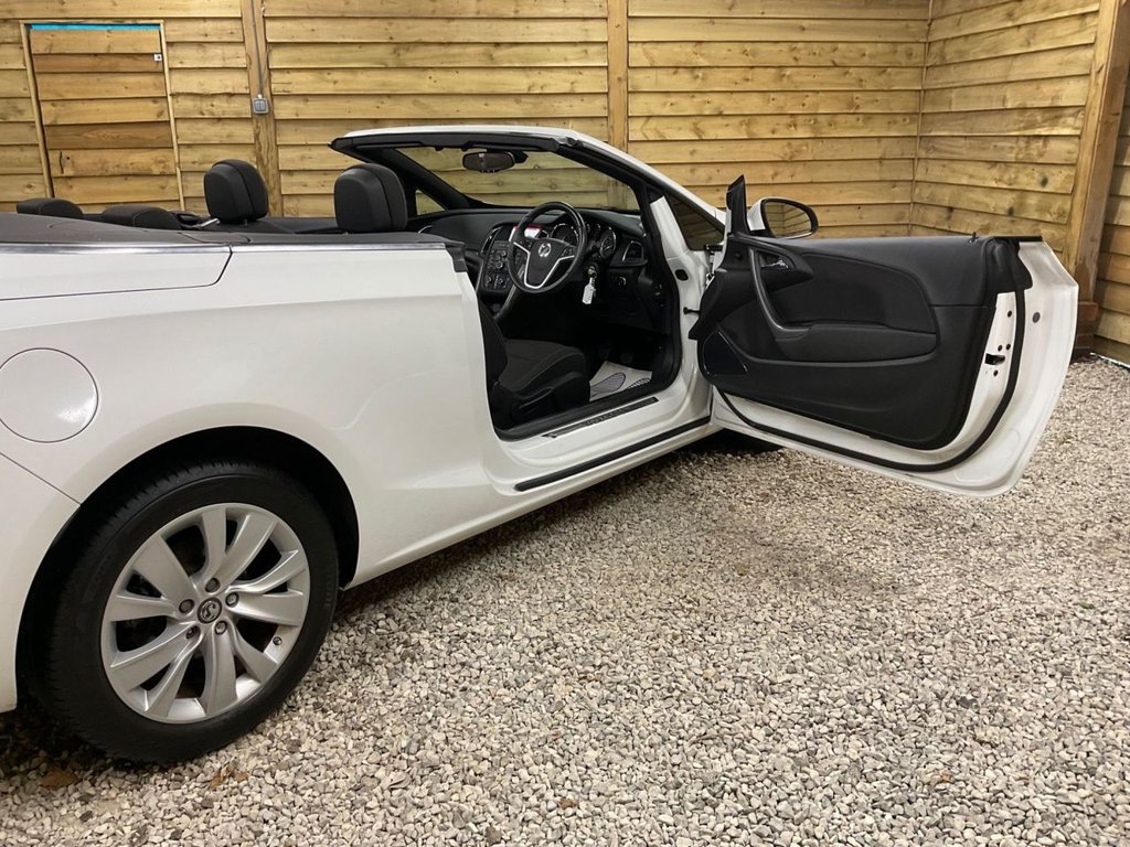 Used Vauxhall Cascada 2016 for sale - 76235648: Photo 9