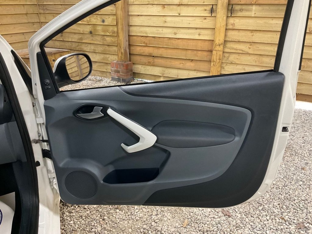 Used Ford Ka 2012 for sale - 77571633: Photo 10