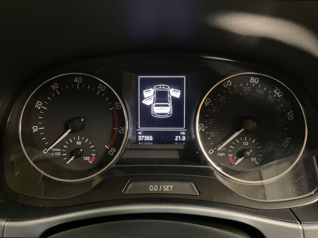 Used Skoda Fabia 2018 for sale - 77655184: Photo 32