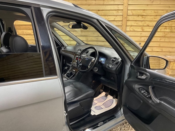 Used Ford Galaxy 2013 for sale - 76235661: Photo 12