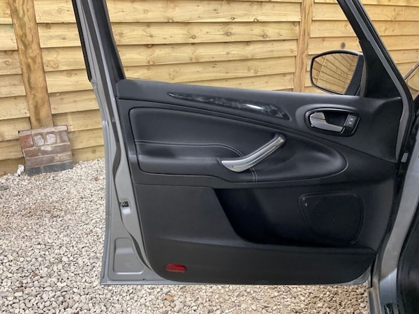 Used Ford Galaxy 2013 for sale - 76235661: Photo 23