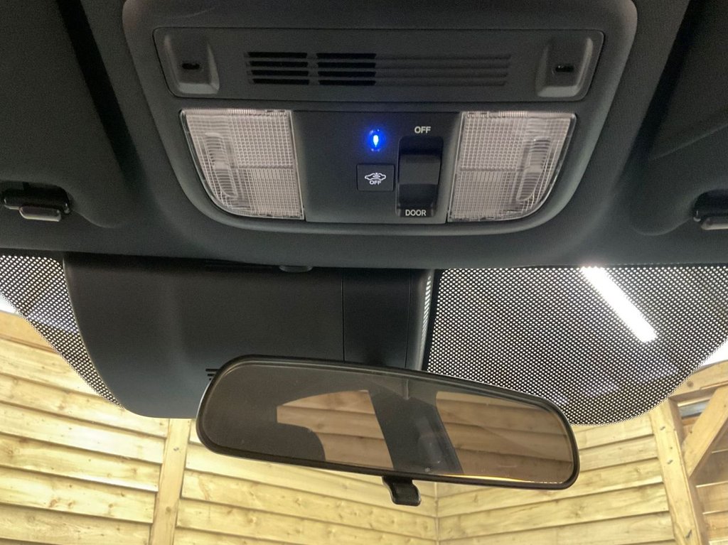 Used Honda Civic 2021 for sale - 76604943: Photo 25