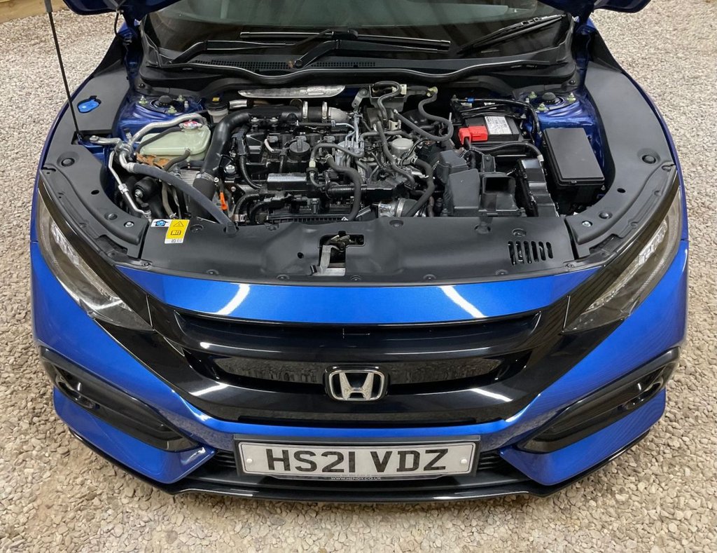 Used Honda Civic 2021 for sale - 76604943: Photo 47