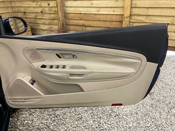Used Volkswagen EOS 2007 for sale - 75607102: Photo 10