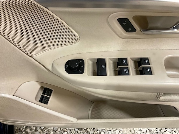 Used Volkswagen EOS 2007 for sale - 75607102: Photo 11