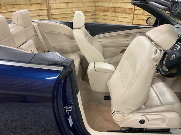 Used Volkswagen EOS 2007 for sale - 75607102: Photo 16