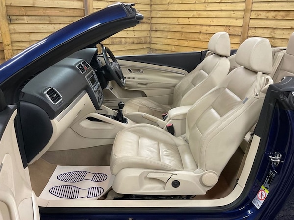 Used Volkswagen EOS 2007 for sale - 75607102: Photo 23
