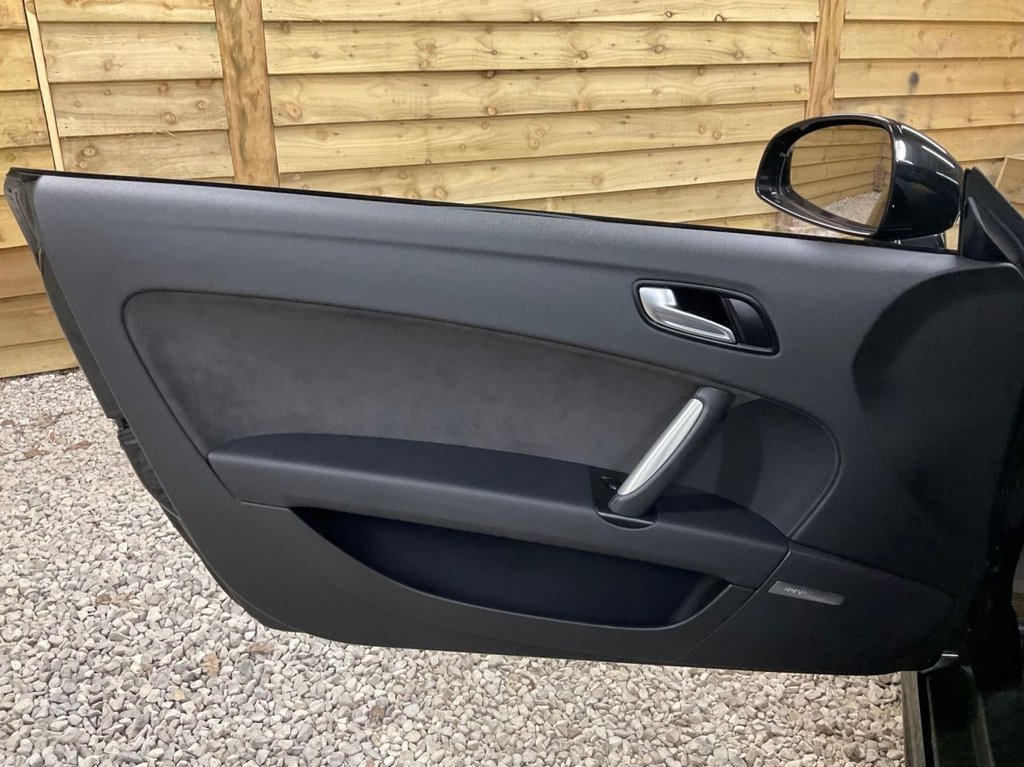 Used Audi TT 2012 for sale - 76118411: Photo 21