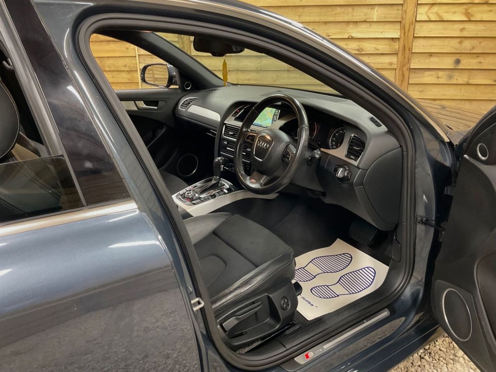 Used Audi A4 Avant 2010 for sale - 76429910: Photo 11