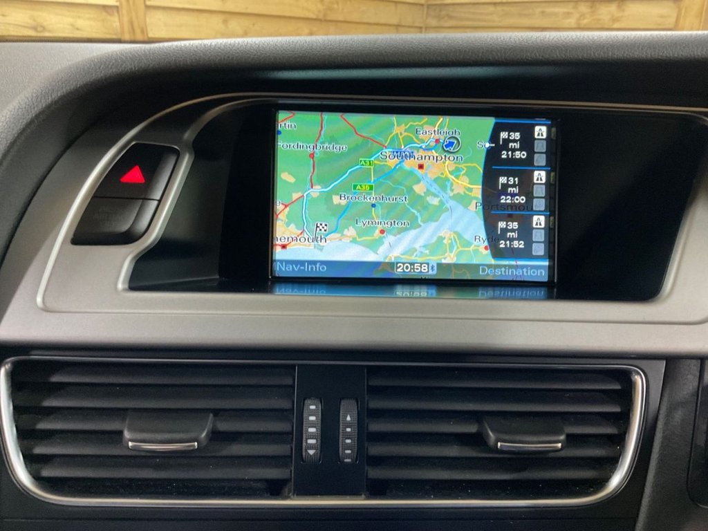 Used Audi A4 Avant 2010 for sale - 76429910: Photo 41