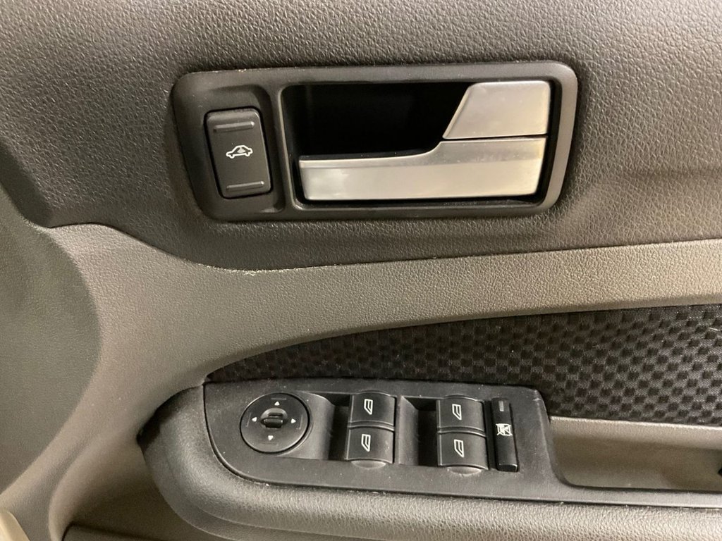 Used Ford Focus 2006 for sale - 77966790: Photo 10