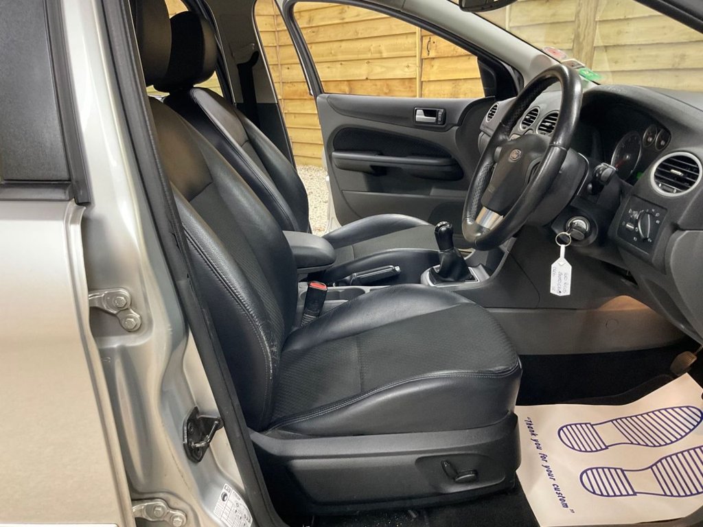 Used Ford Focus 2006 for sale - 77966790: Photo 15