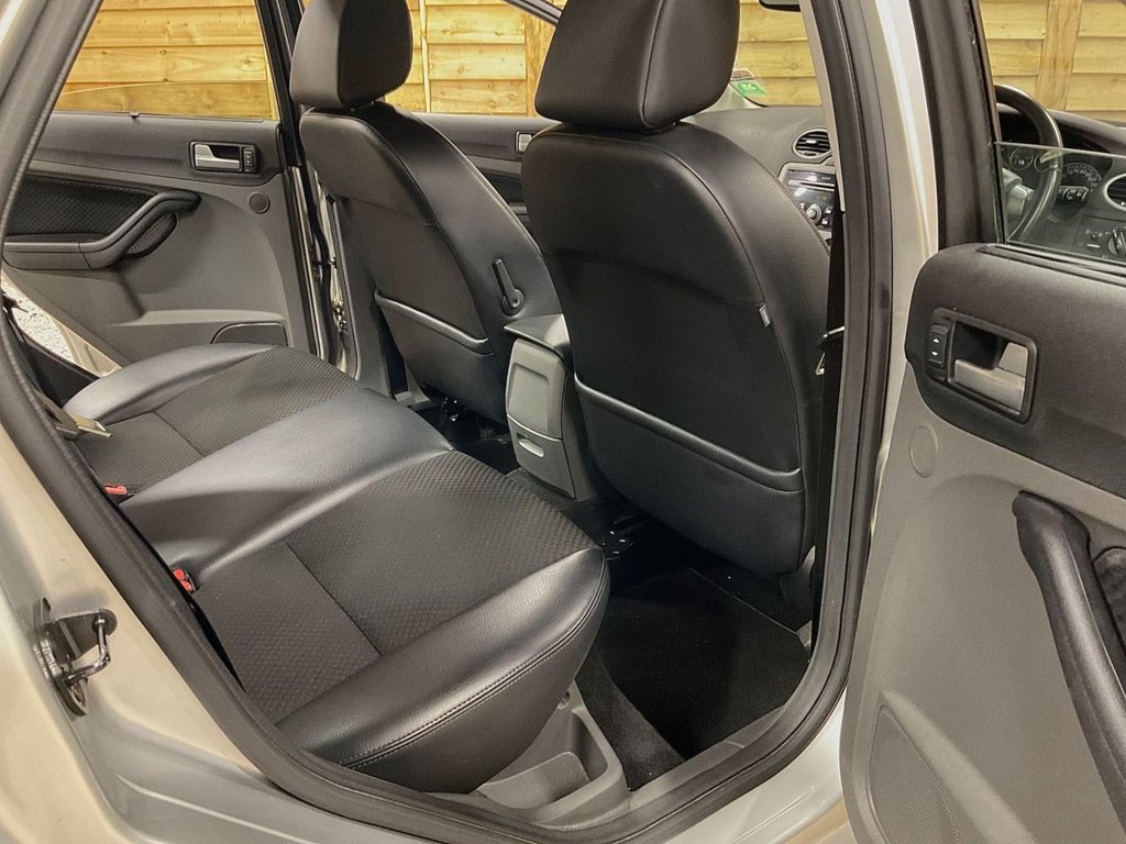 Used Ford Focus 2006 for sale - 77966790: Photo 19