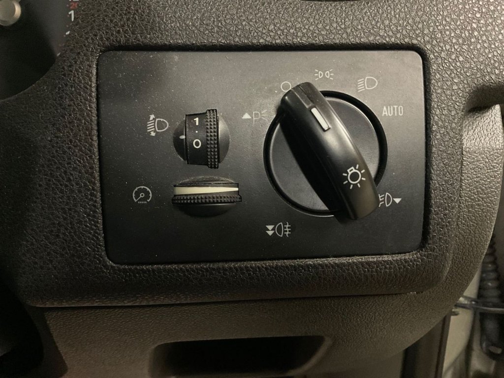 Used Ford Focus 2006 for sale - 77966790: Photo 27