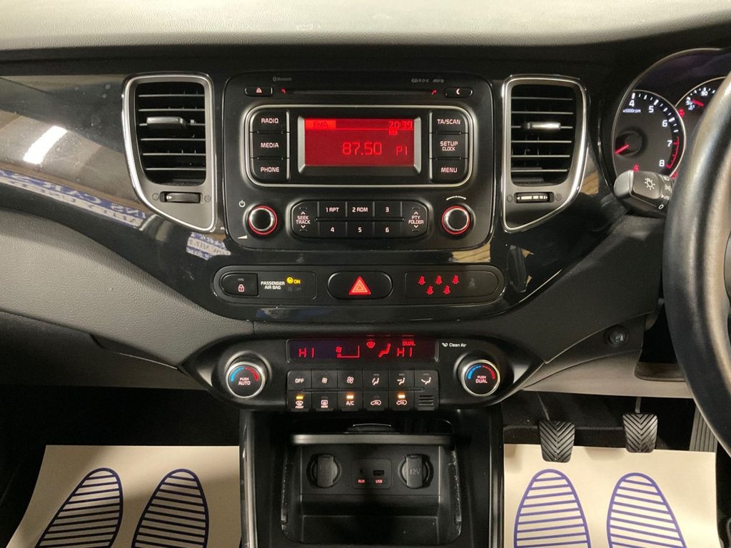 Used Kia Carens 2013 for sale - 76617627: Photo 36