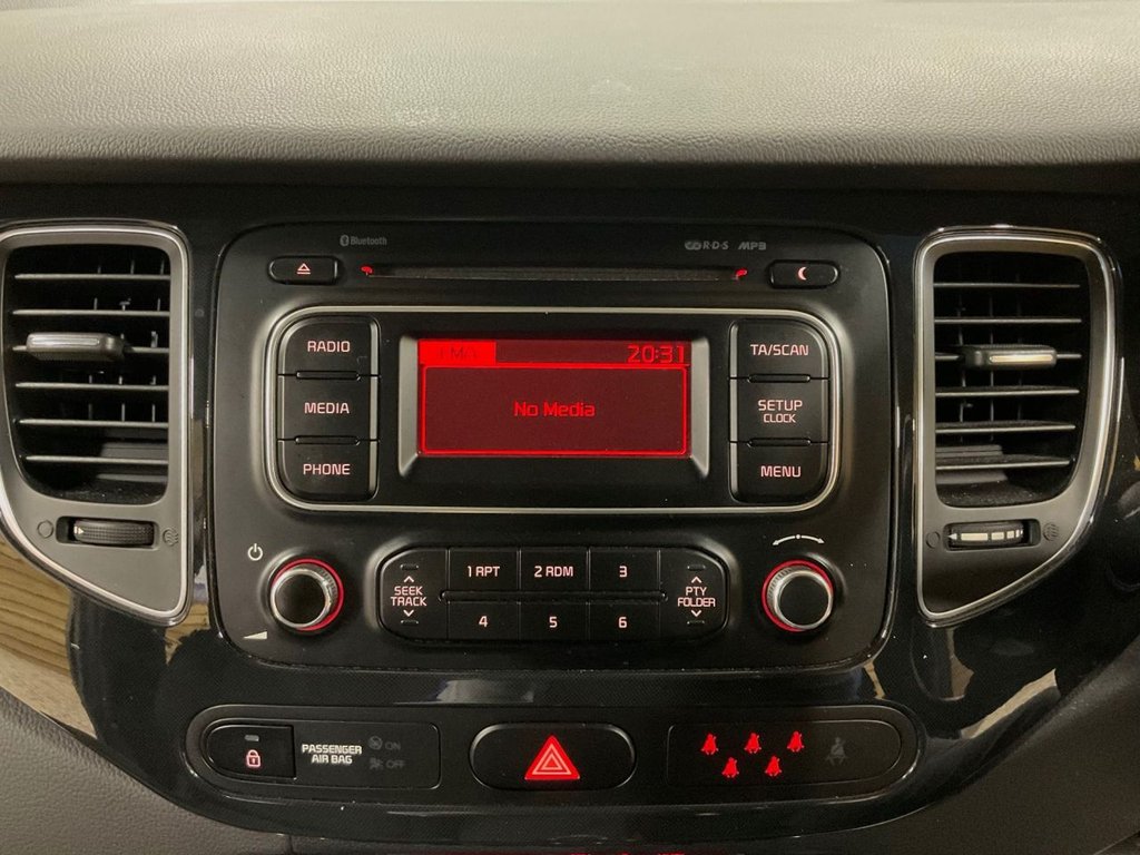 Used Kia Carens 2013 for sale - 76617627: Photo 38