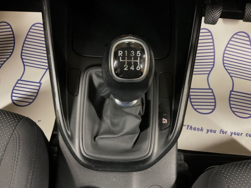 Used Kia Carens 2013 for sale - 76617627: Photo 42