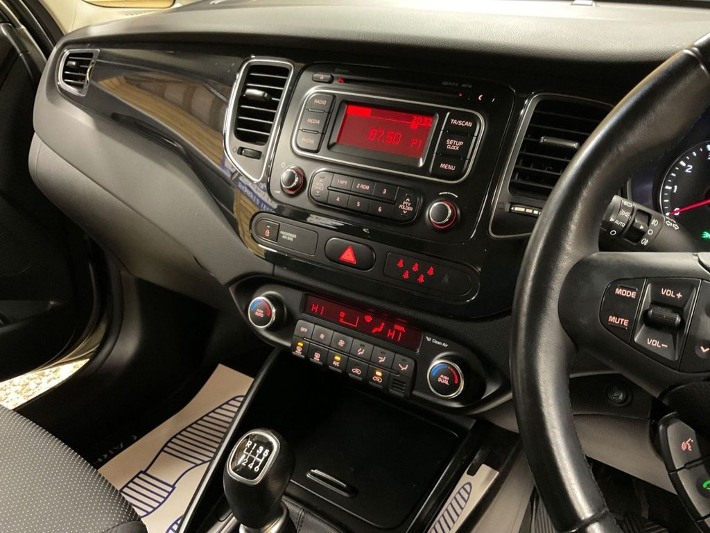 Used Kia Carens 2013 for sale - 76617627: Photo 43