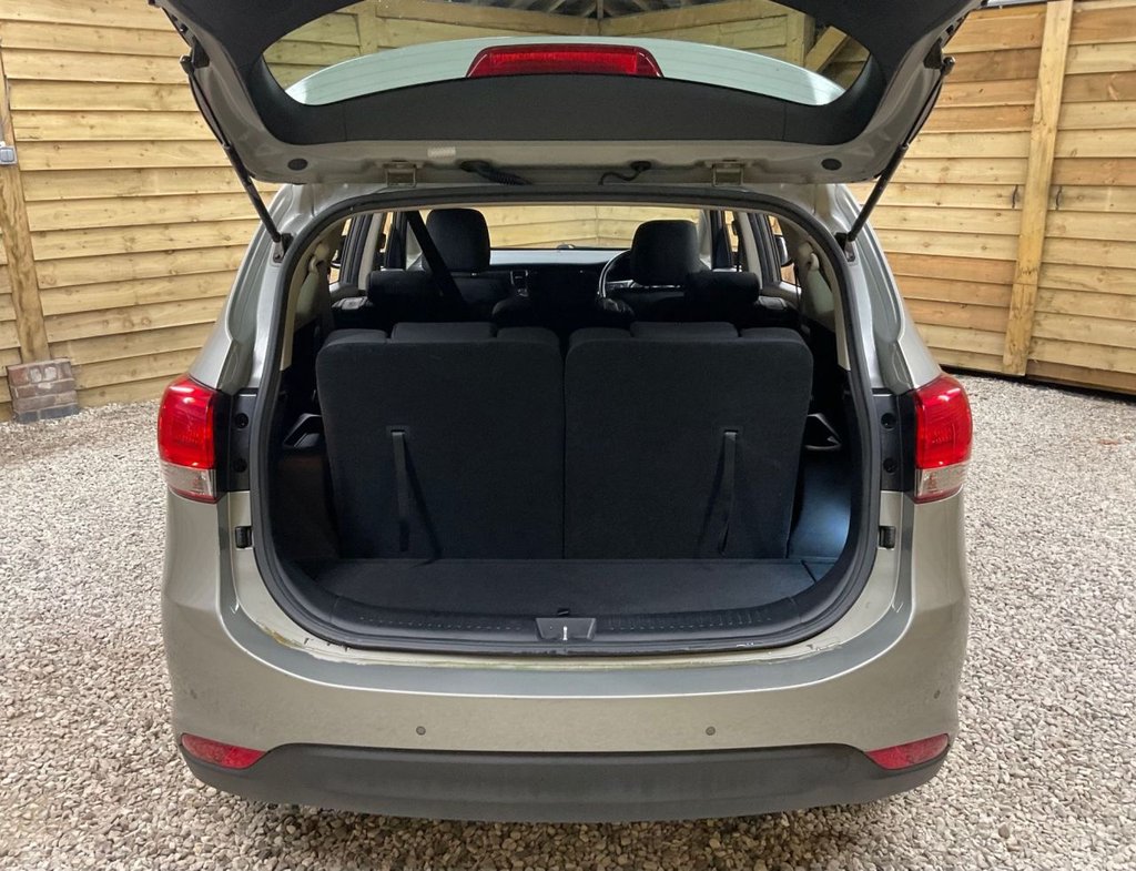 Used Kia Carens 2013 for sale - 76617627: Photo 45