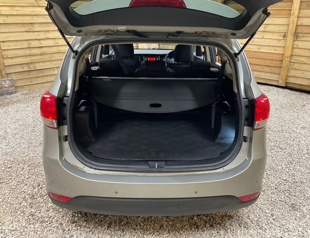 Used Kia Carens 2013 for sale - 76617627: Photo 48