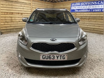 Used Kia Carens 2013 for sale - 76617627: Photo