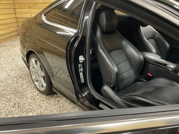 Used Mercedes-Benz C-Class 2014 for sale - 75444163: Photo 15