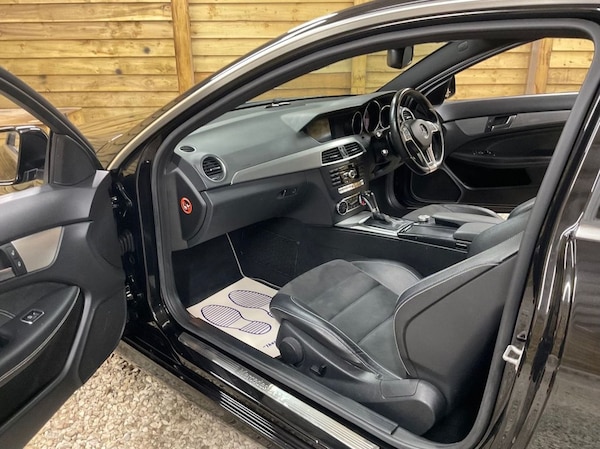 Used Mercedes-Benz C-Class 2014 for sale - 75444163: Photo 19