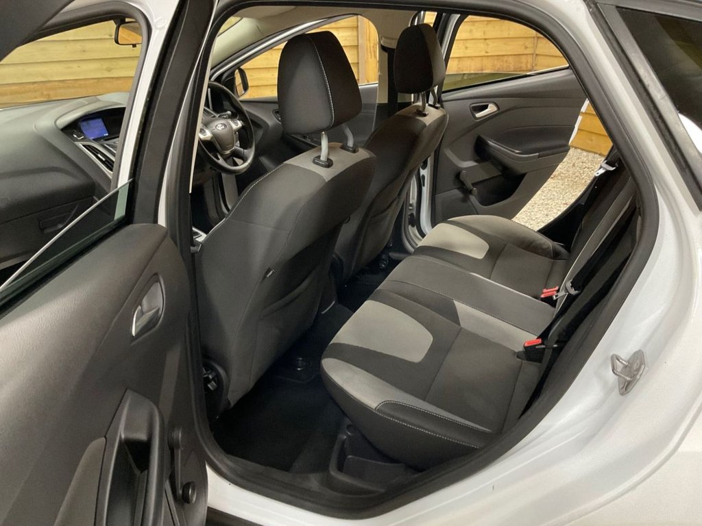 Used Ford Focus 2012 for sale - 76784021: Photo 23