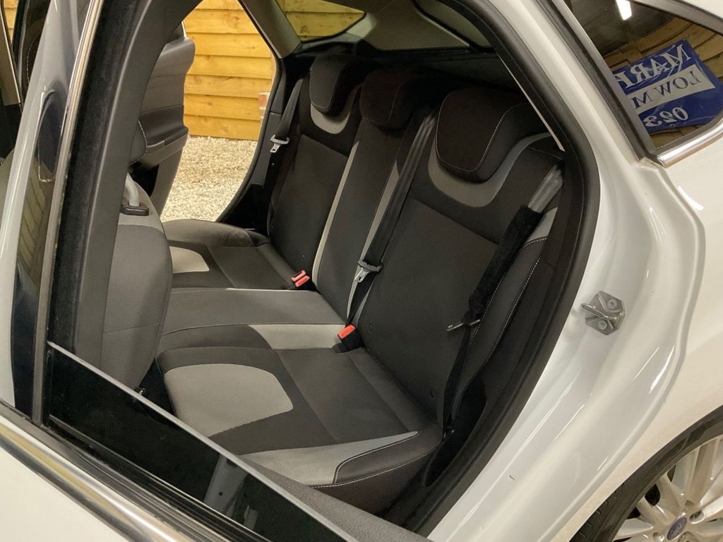 Used Ford Focus 2012 for sale - 76784021: Photo 24