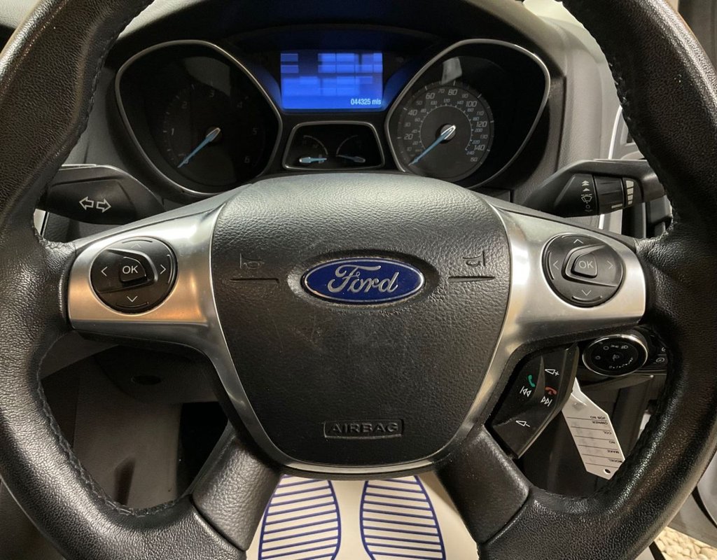 Used Ford Focus 2012 for sale - 76784021: Photo 31