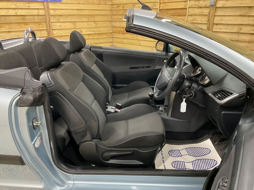 Used Peugeot 207 2011 for sale - 76610310: Photo 14