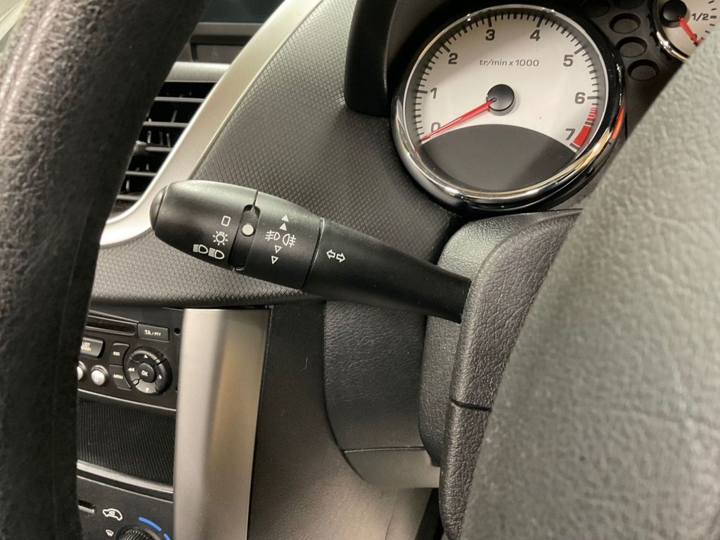 Used Peugeot 207 2011 for sale - 76610310: Photo 28