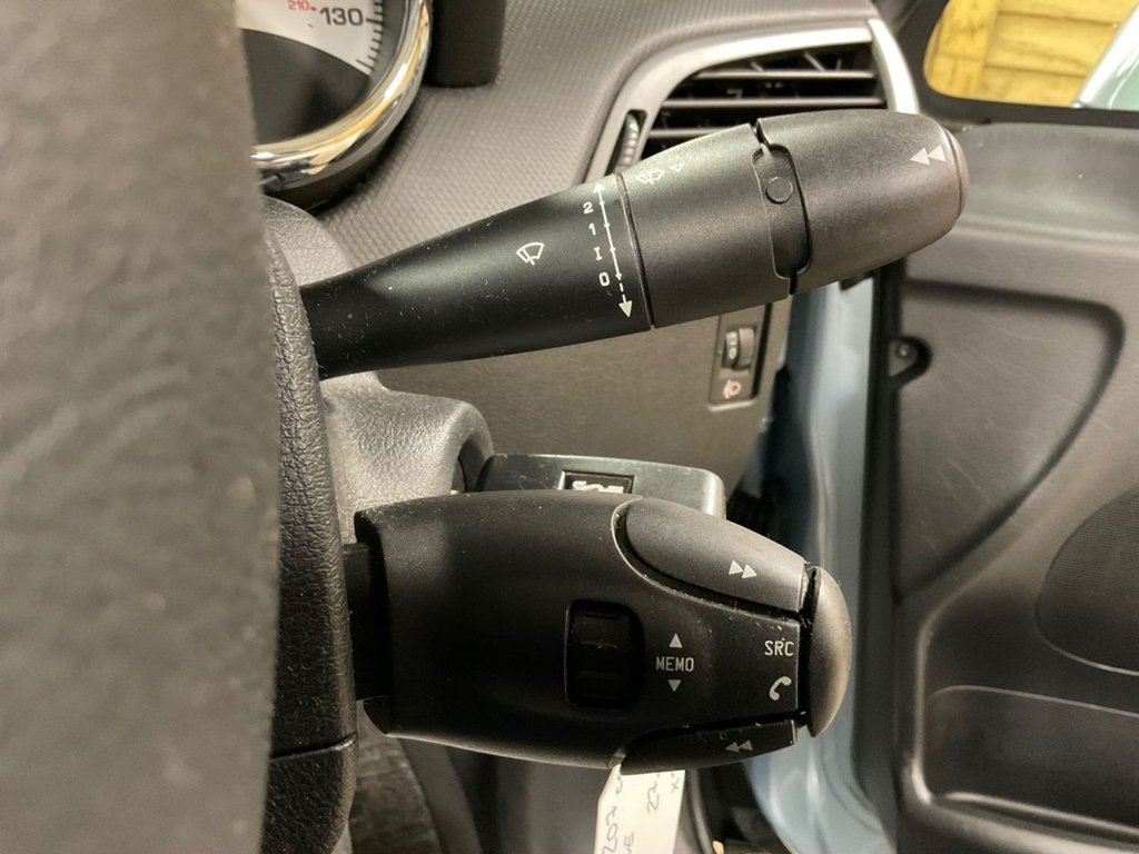 Used Peugeot 207 2011 for sale - 76610310: Photo 29