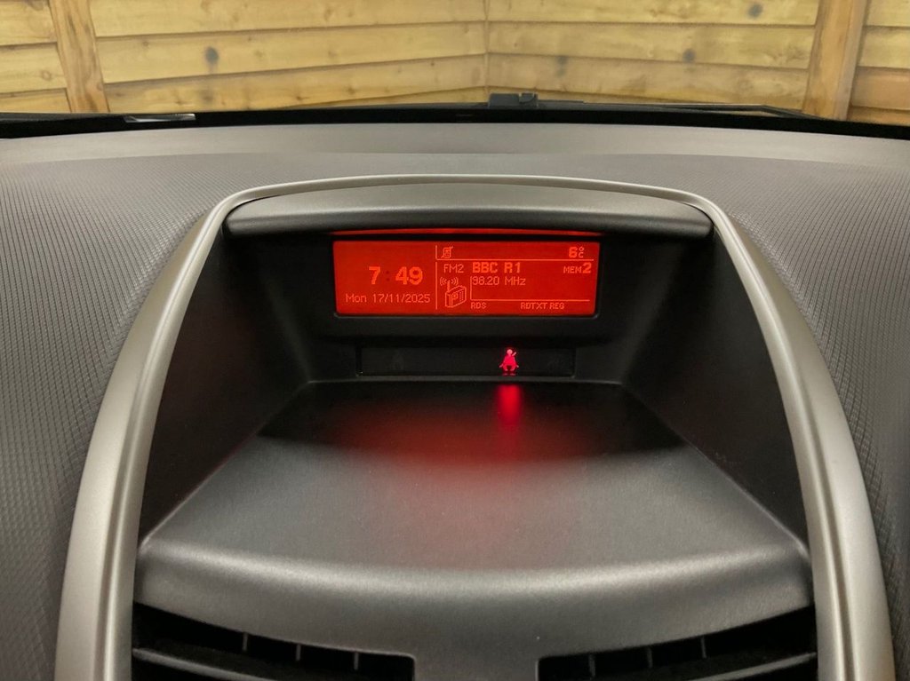 Used Peugeot 207 2011 for sale - 76610310: Photo 32