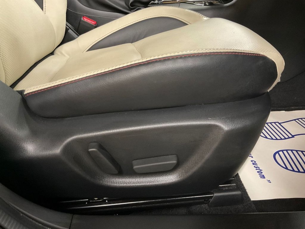 Used Mazda Mazda3 2014 for sale - 76235900: Photo 15