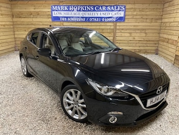 Used Mazda Mazda3 2014 for sale - 76235900: Photo