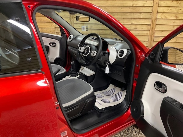 Used Renault Twingo 2016 for sale - 75596652: Photo 11