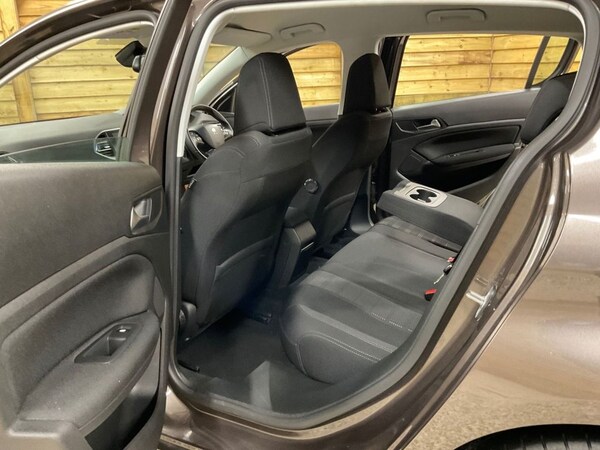 Used Peugeot 308 2015 for sale - 74746624: Photo 19