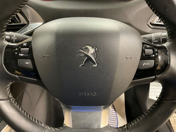 Used Peugeot 308 2015 for sale - 74746624: Photo 26