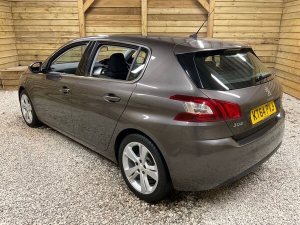 Used Peugeot 308 2015 for sale - 74746624: Photo 5