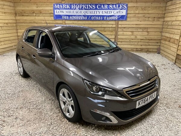 Used Peugeot 308 2015 for sale - 74746624: Photo 8