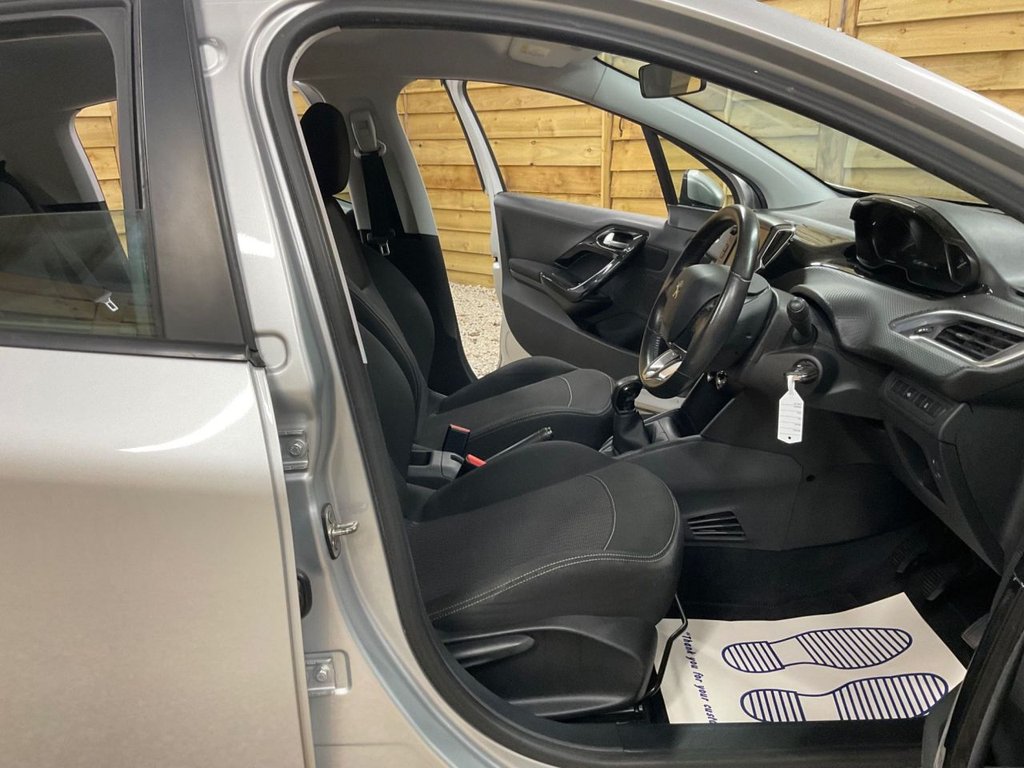 Used Peugeot 208 2017 for sale - 78181748: Photo 13