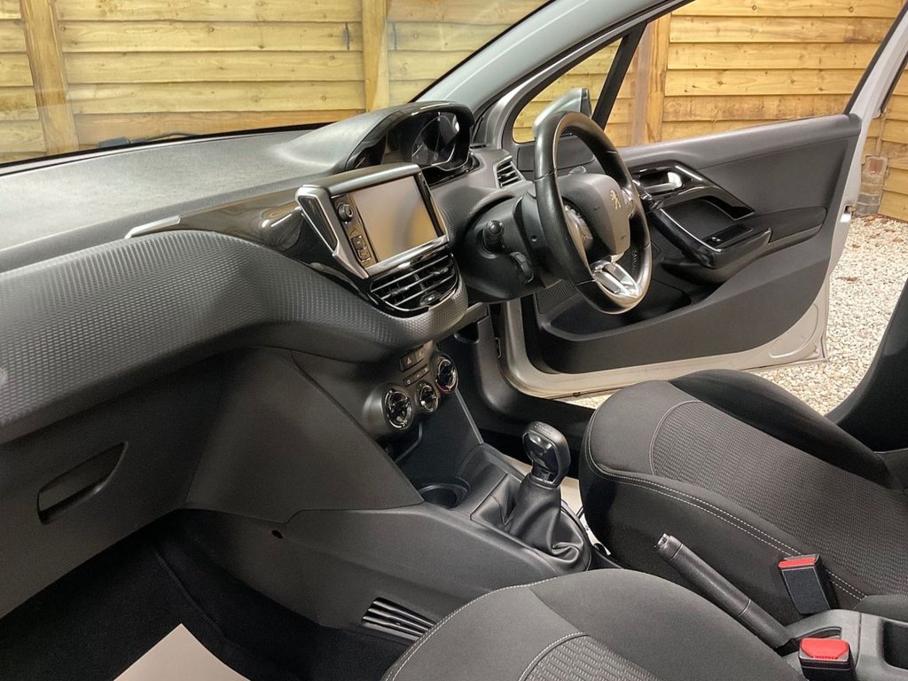 Used Peugeot 208 2017 for sale - 78181748: Photo 19