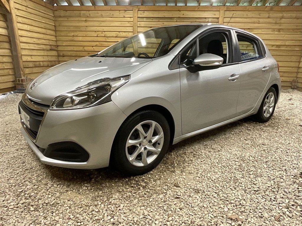 Used Peugeot 208 2017 for sale - 78181748: Photo 4
