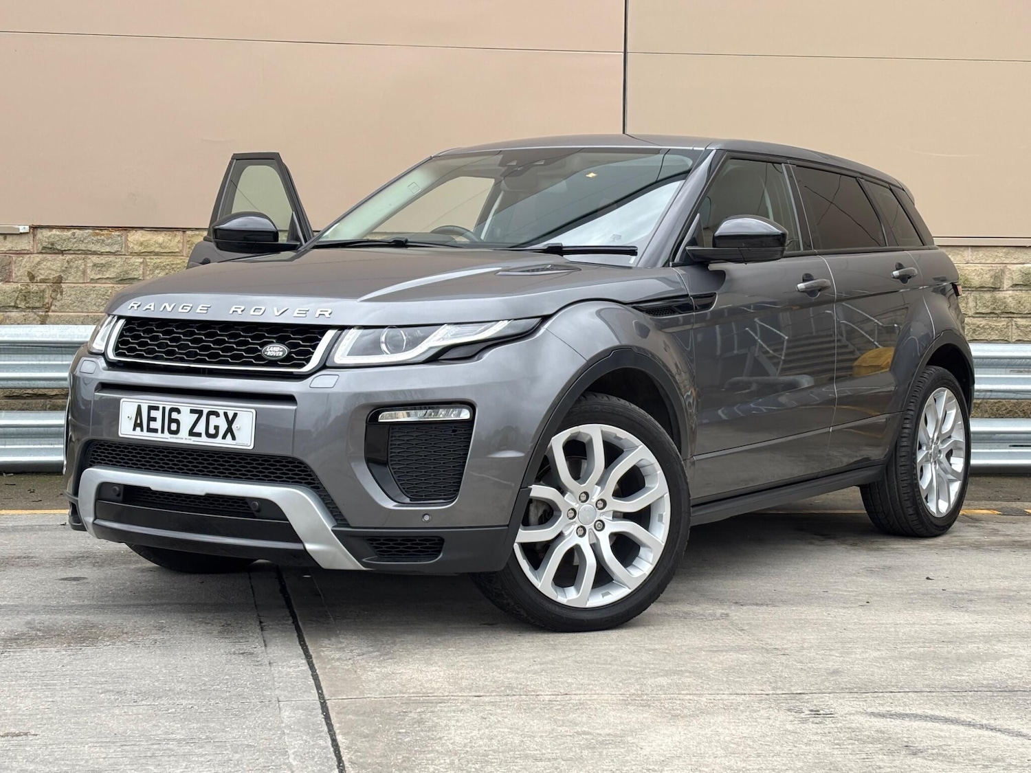 Used Land Rover Range Rover Evoque 2016 for sale - 77939347: Photo 26