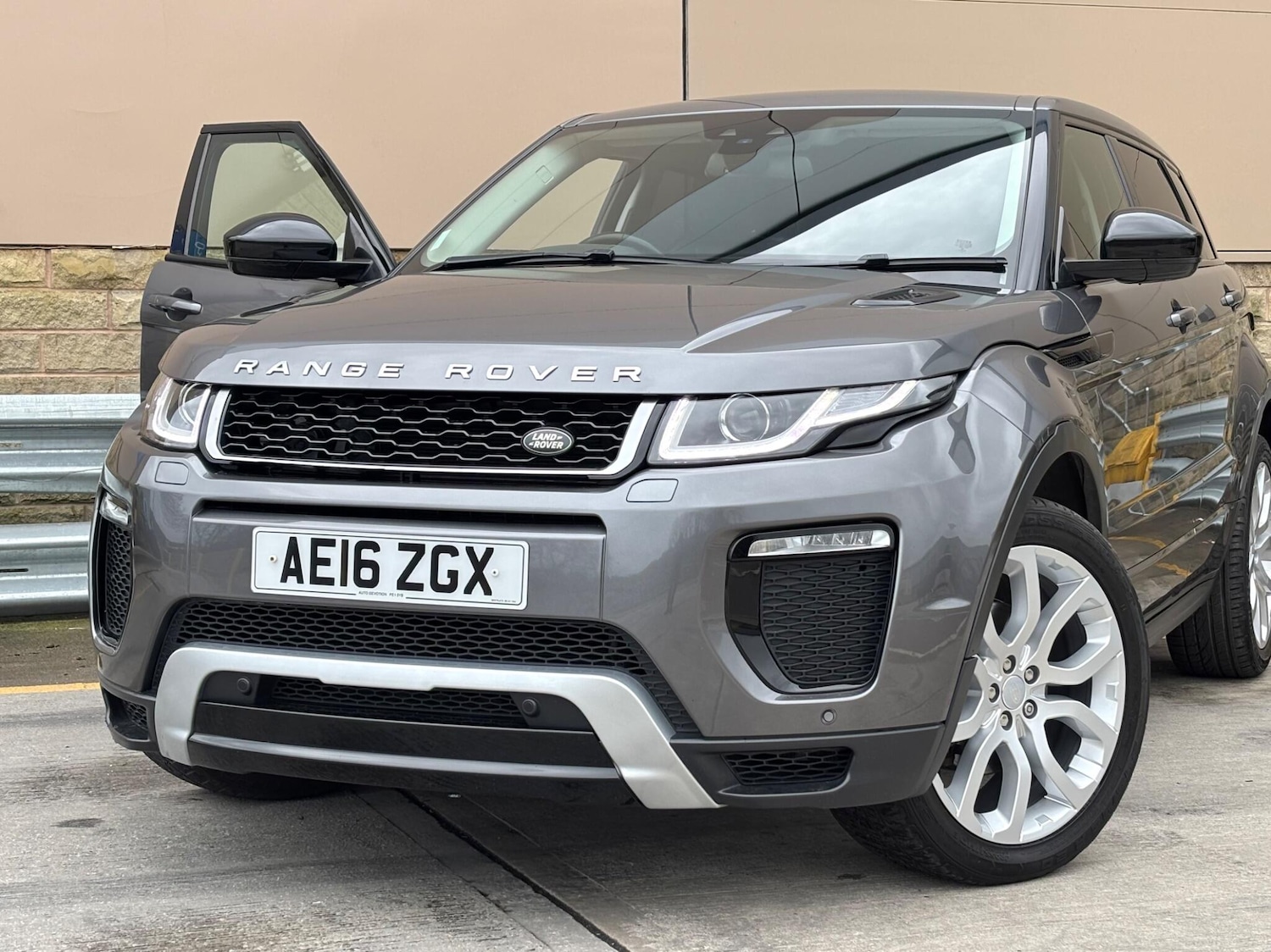 Used Land Rover Range Rover Evoque 2016 for sale - 77939347: Photo 28